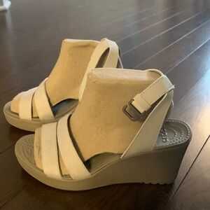 Crocs wedges